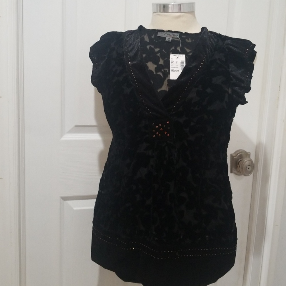 Mandee Cecico Black Velvet Tunic Size Medium